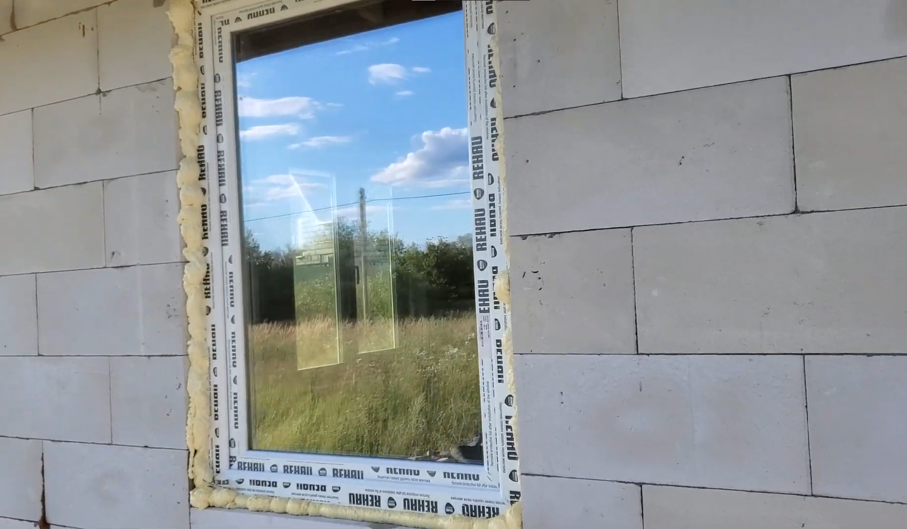 https://belogorsk.delaem-okna.ru/storage/app/uploads/public/63f/305/ee3/63f305ee3d159994098874.png